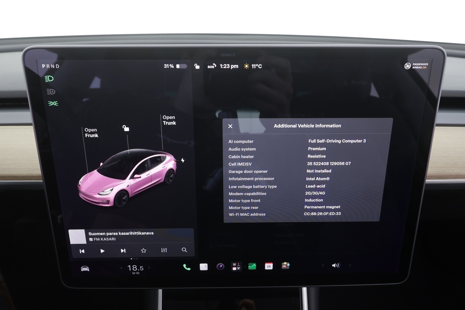 Tesla Model 3 vaihtoauto