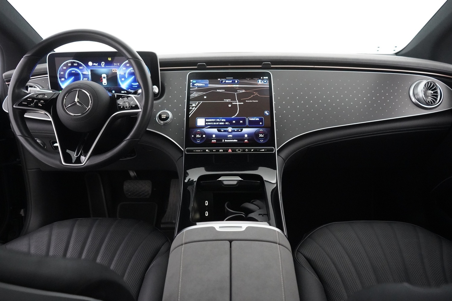 Mercedes-Benz EQS vaihtoauto