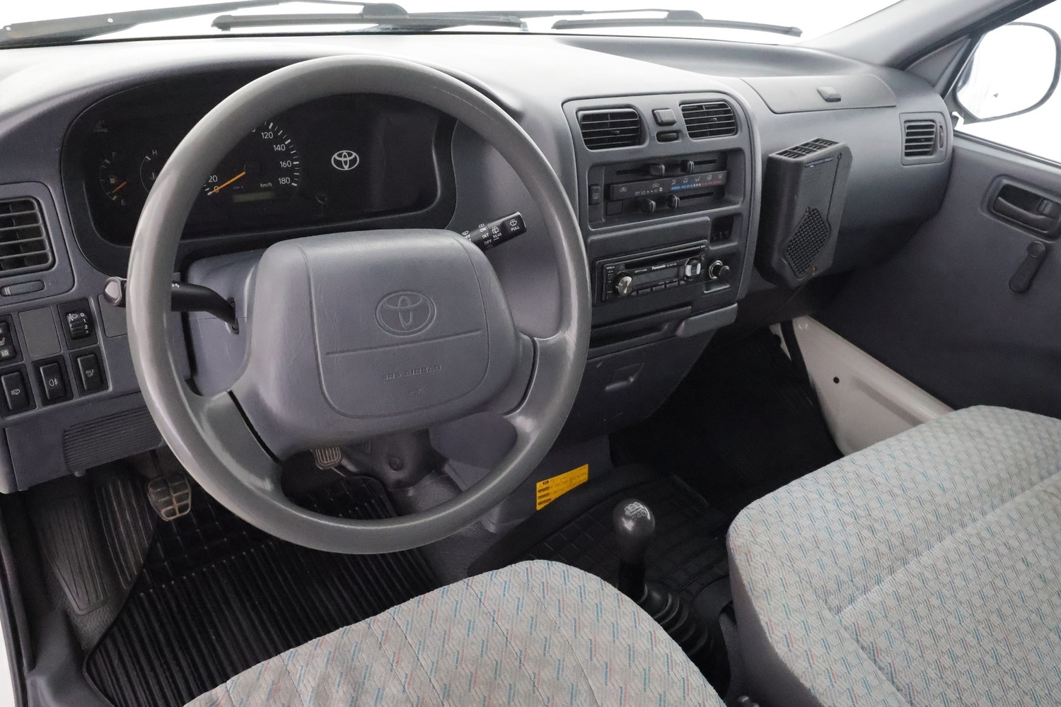 Toyota Hiace vaihtoauto