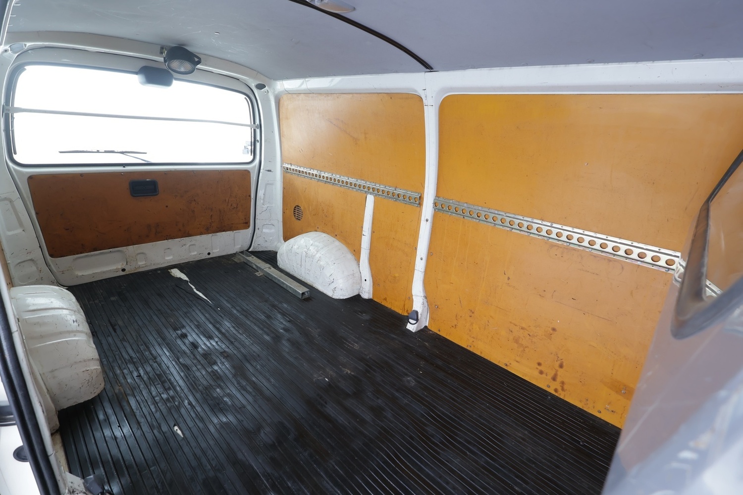 Toyota Hiace vaihtoauto