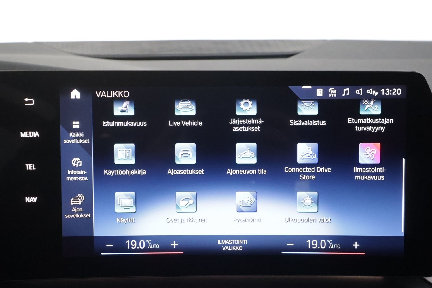 BMW 225 vaihtoauto