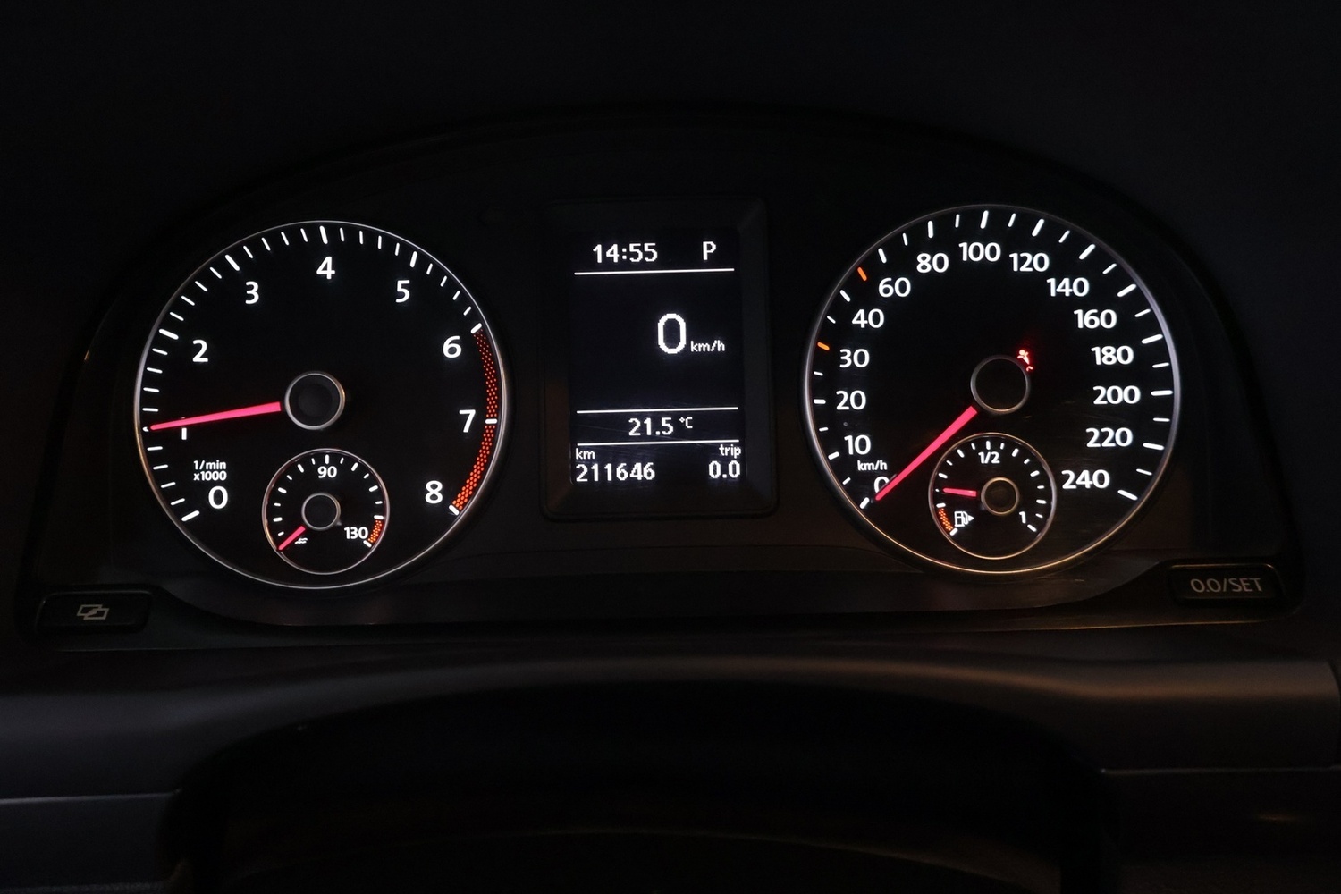Volkswagen Touran vaihtoauto