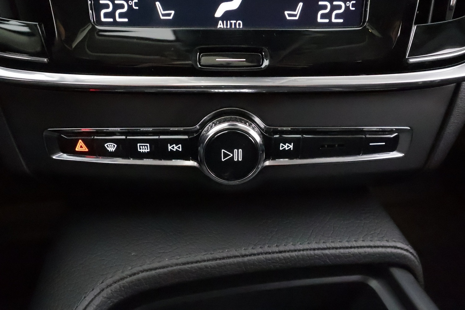 Volvo V90 Cross Country vaihtoauto