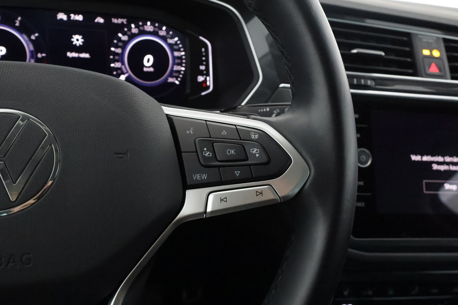 Volkswagen Tiguan vaihtoauto