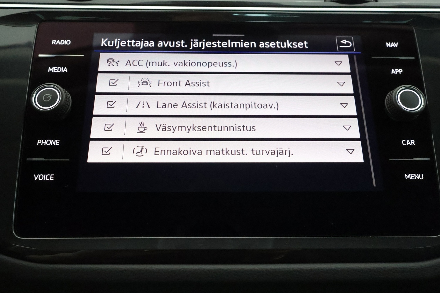 Volkswagen Tiguan vaihtoauto
