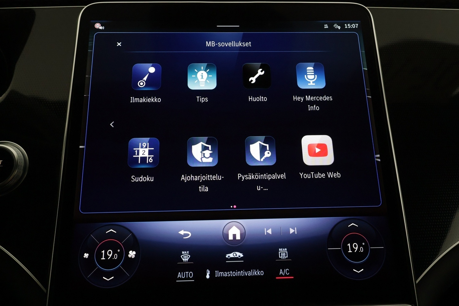 Mercedes-Benz EQE vaihtoauto