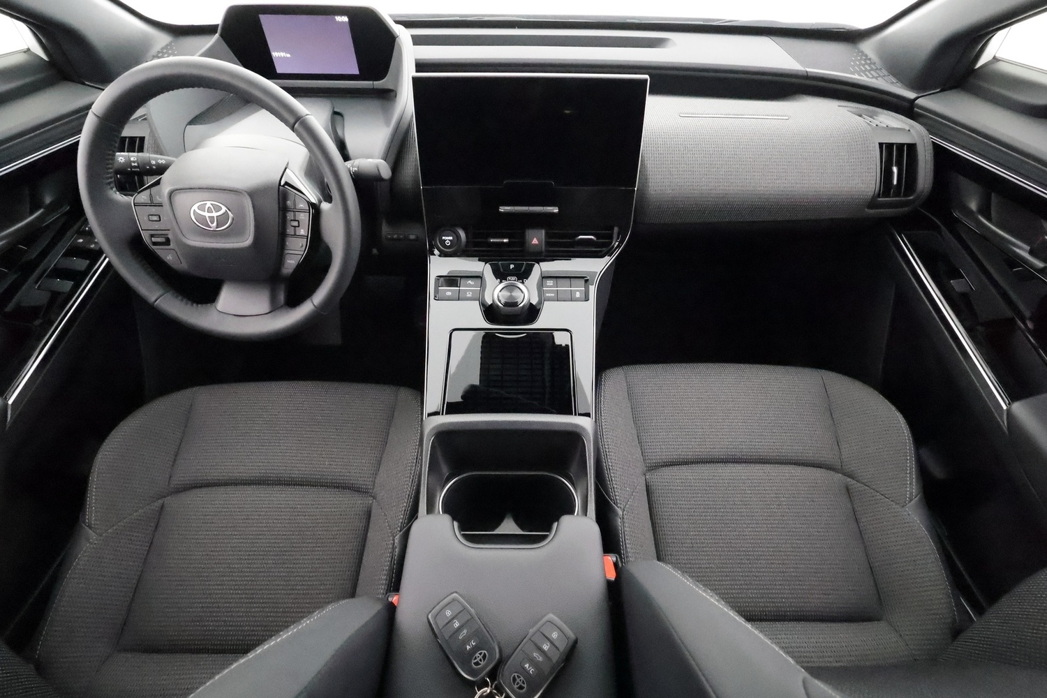 Toyota bZ4X vaihtoauto