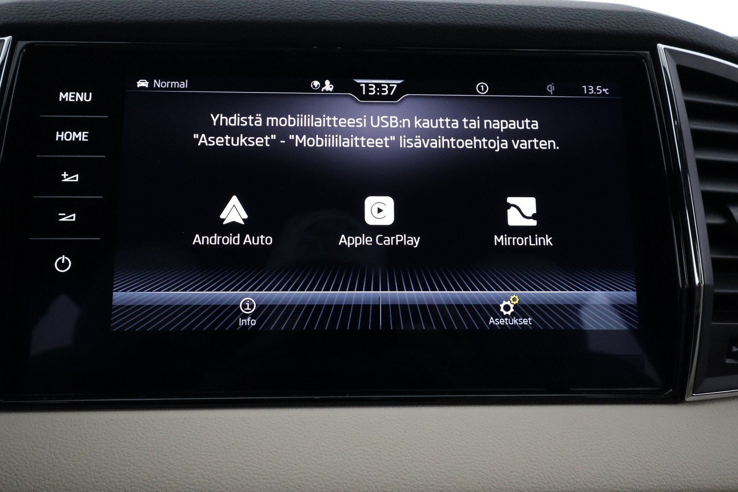 Skoda Karoq vaihtoauto