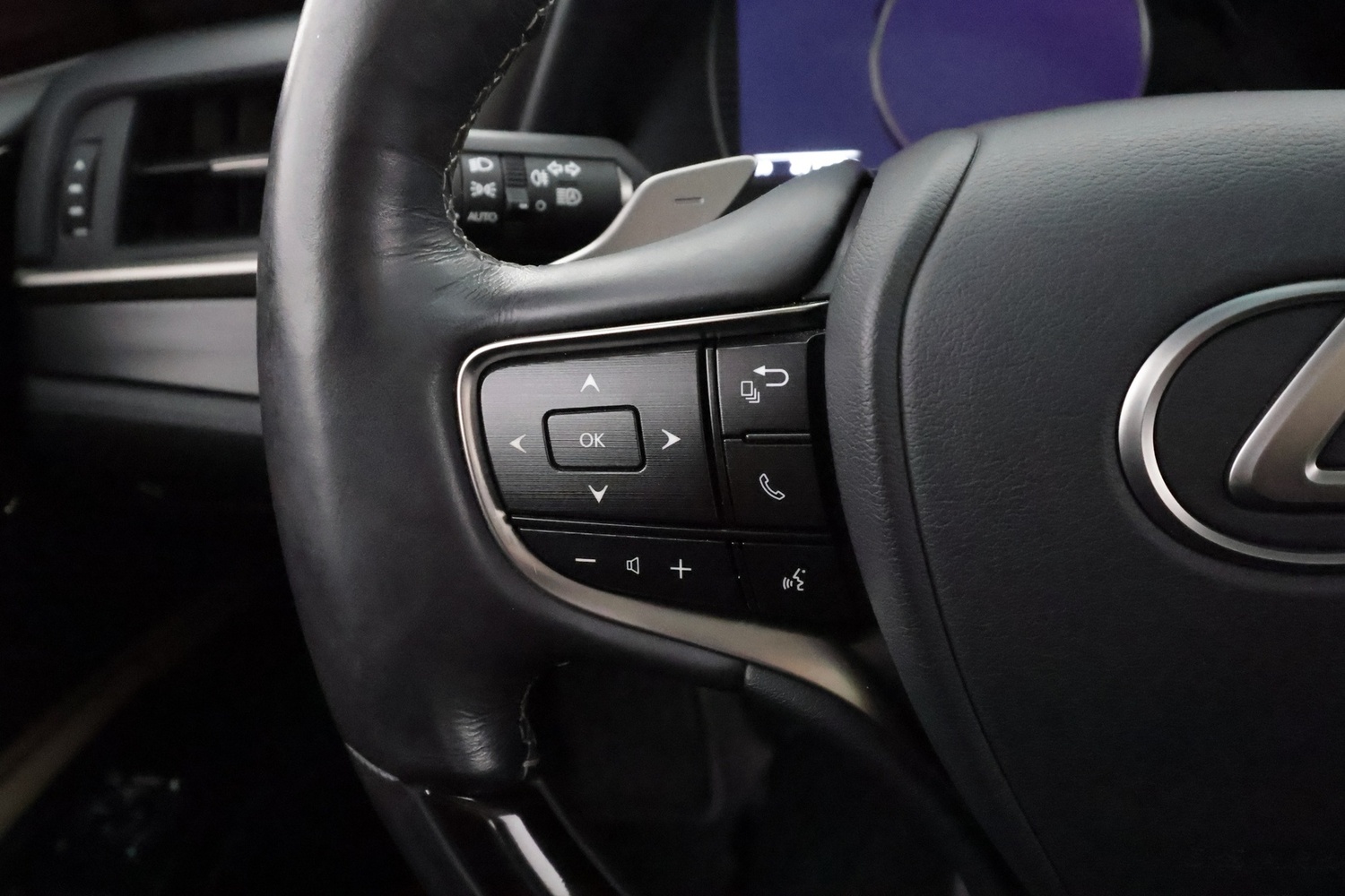 Lexus ES vaihtoauto