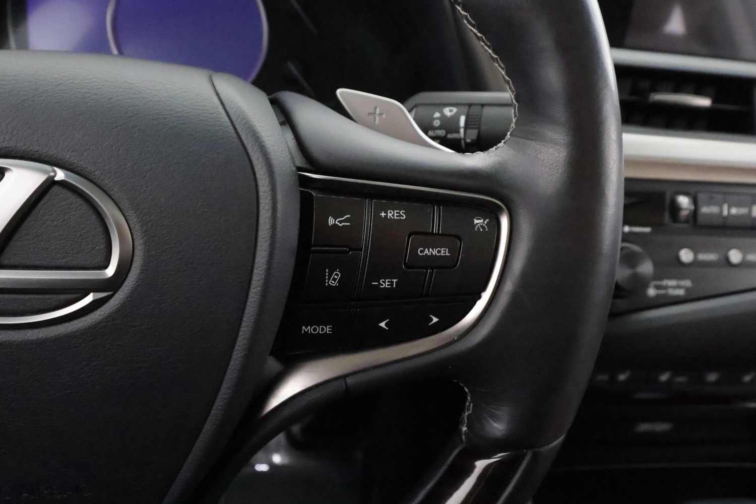 Lexus ES vaihtoauto