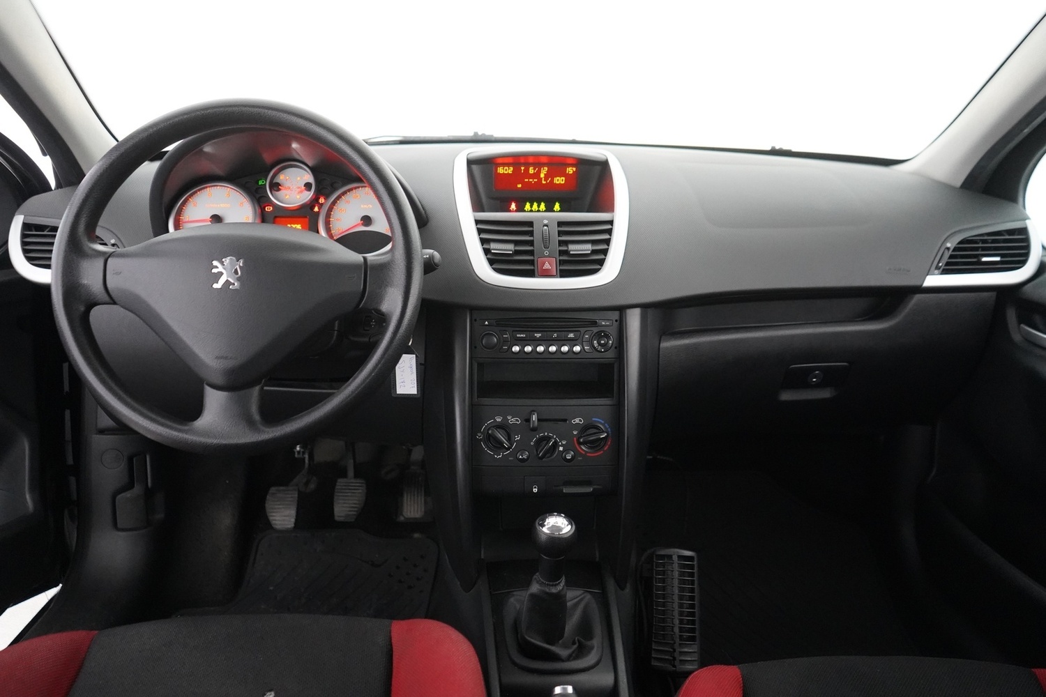 Peugeot 207 vaihtoauto