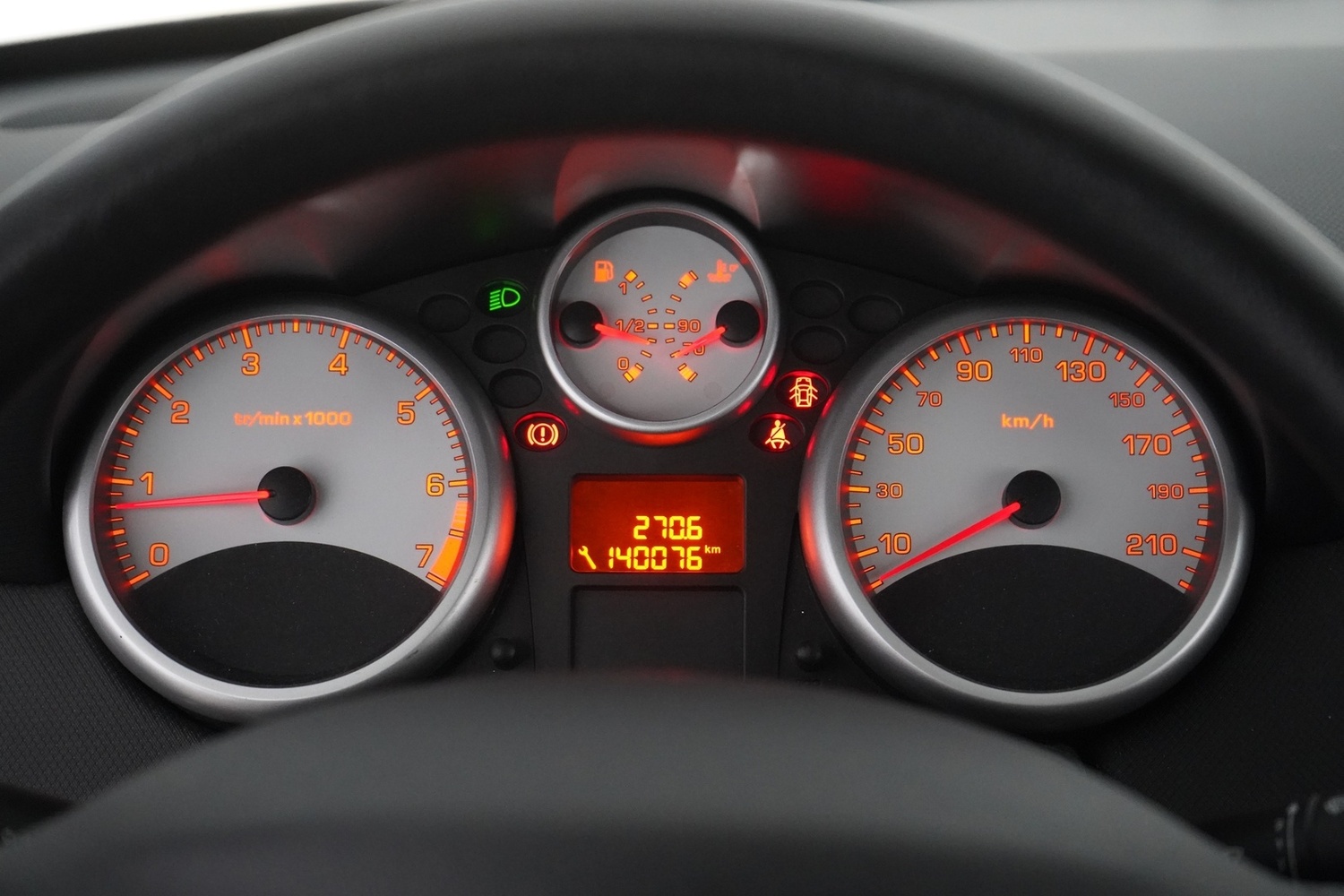 Peugeot 207 vaihtoauto