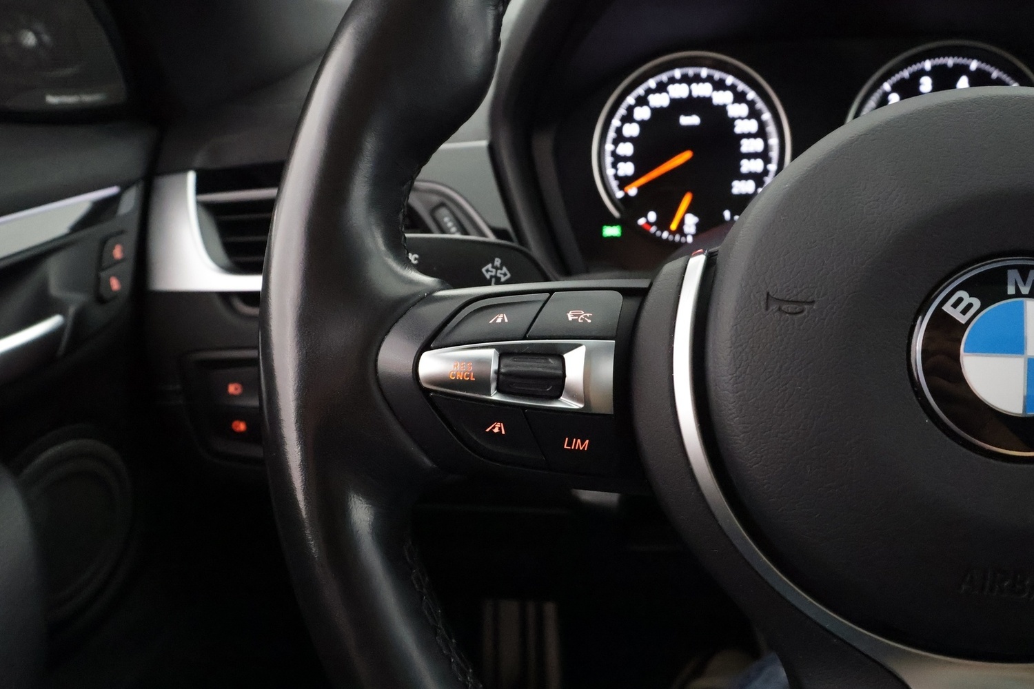 BMW X1 vaihtoauto