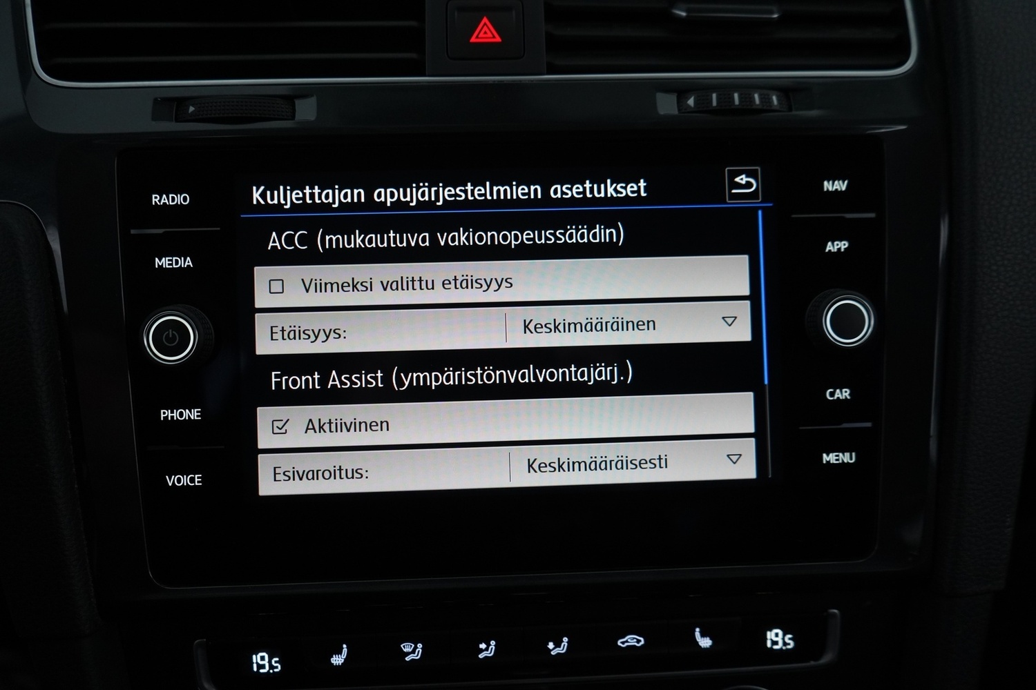 Volkswagen Golf vaihtoauto