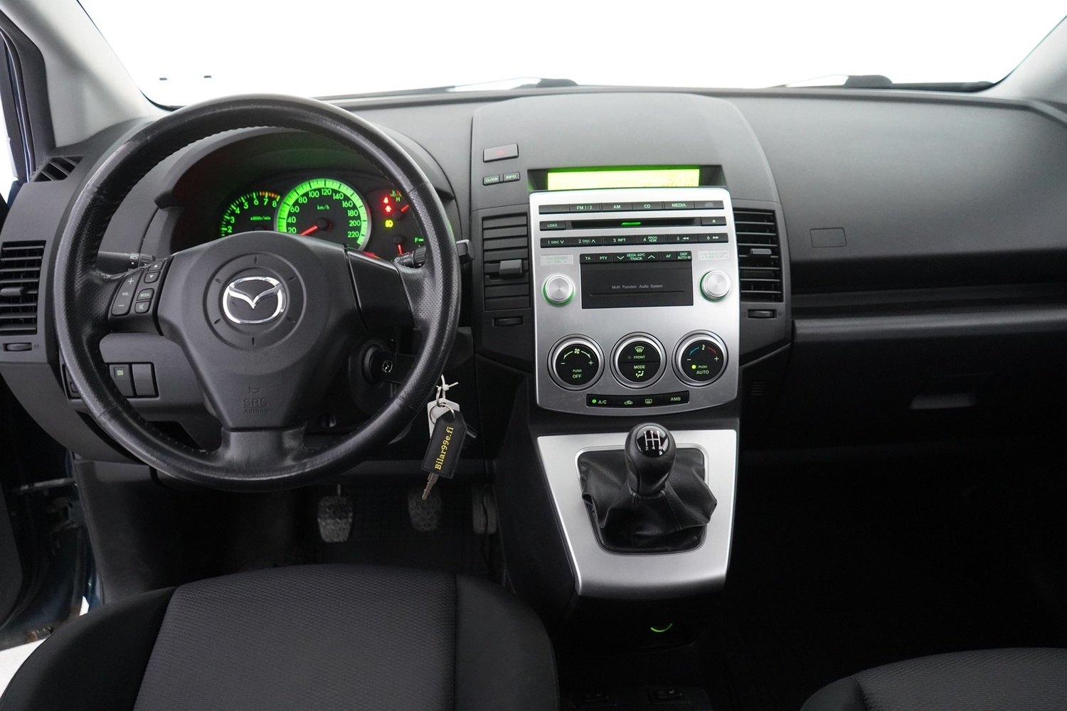 Mazda MPV vaihtoauto