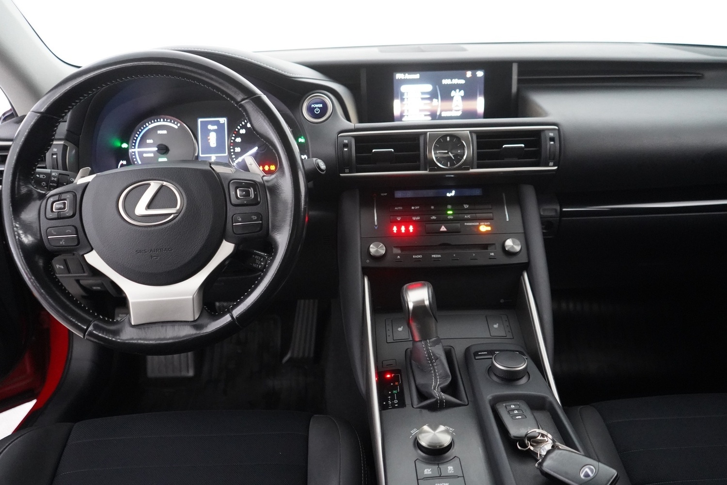 Lexus IS vaihtoauto