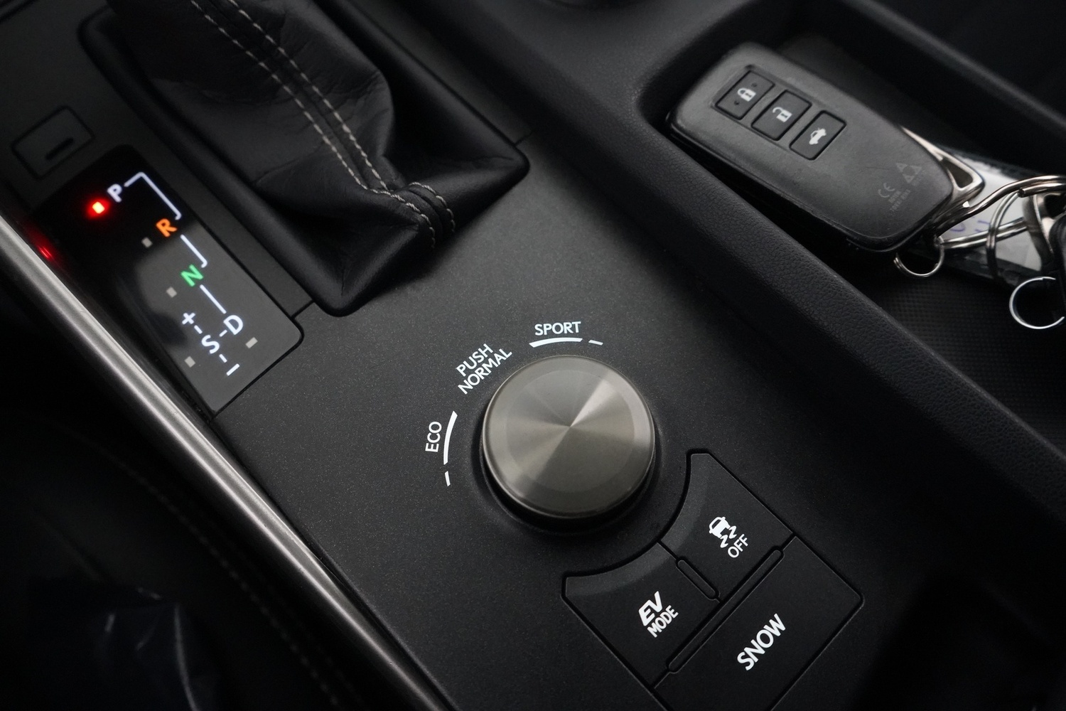 Lexus IS vaihtoauto