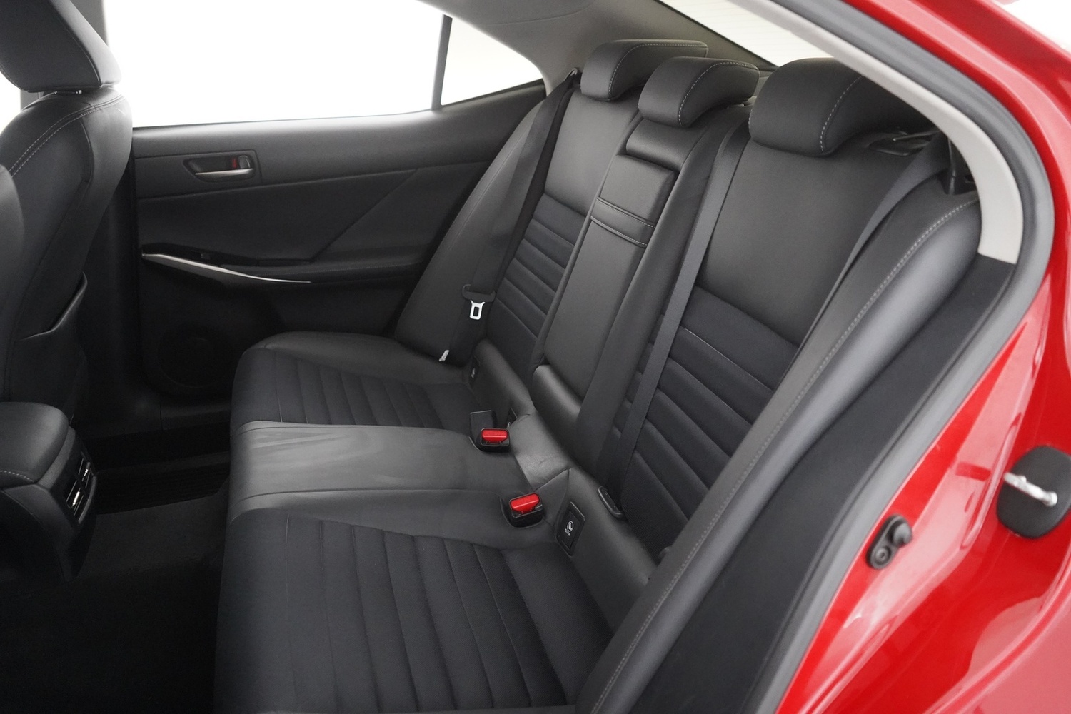 Lexus IS vaihtoauto