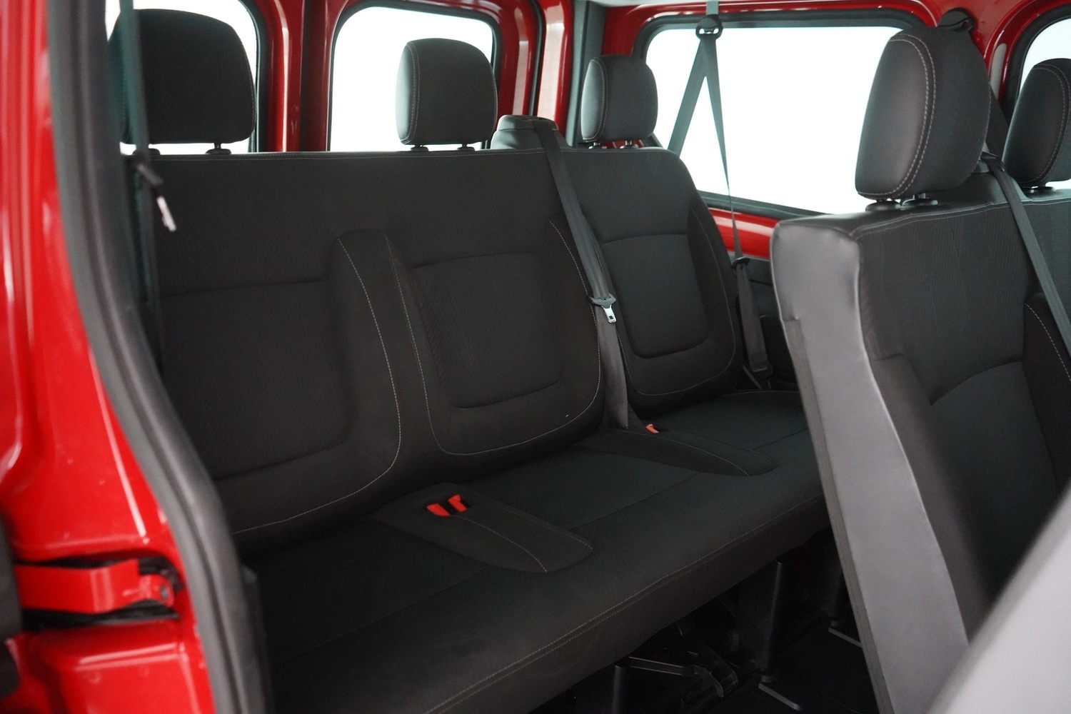 Nissan NV300 vaihtoauto