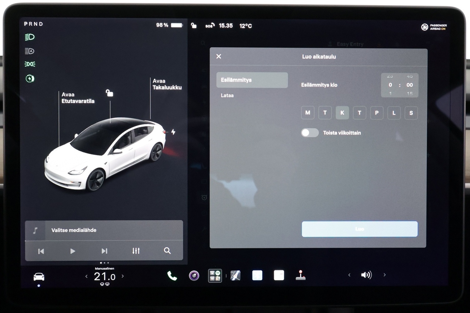 Tesla Model 3 vaihtoauto