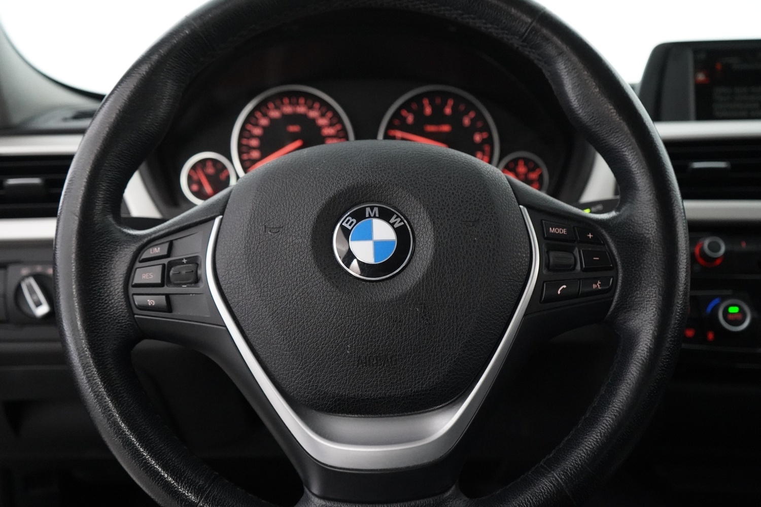 BMW 318 vaihtoauto