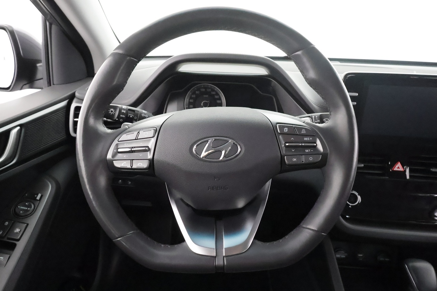 Hyundai IONIQ plug-in vaihtoauto