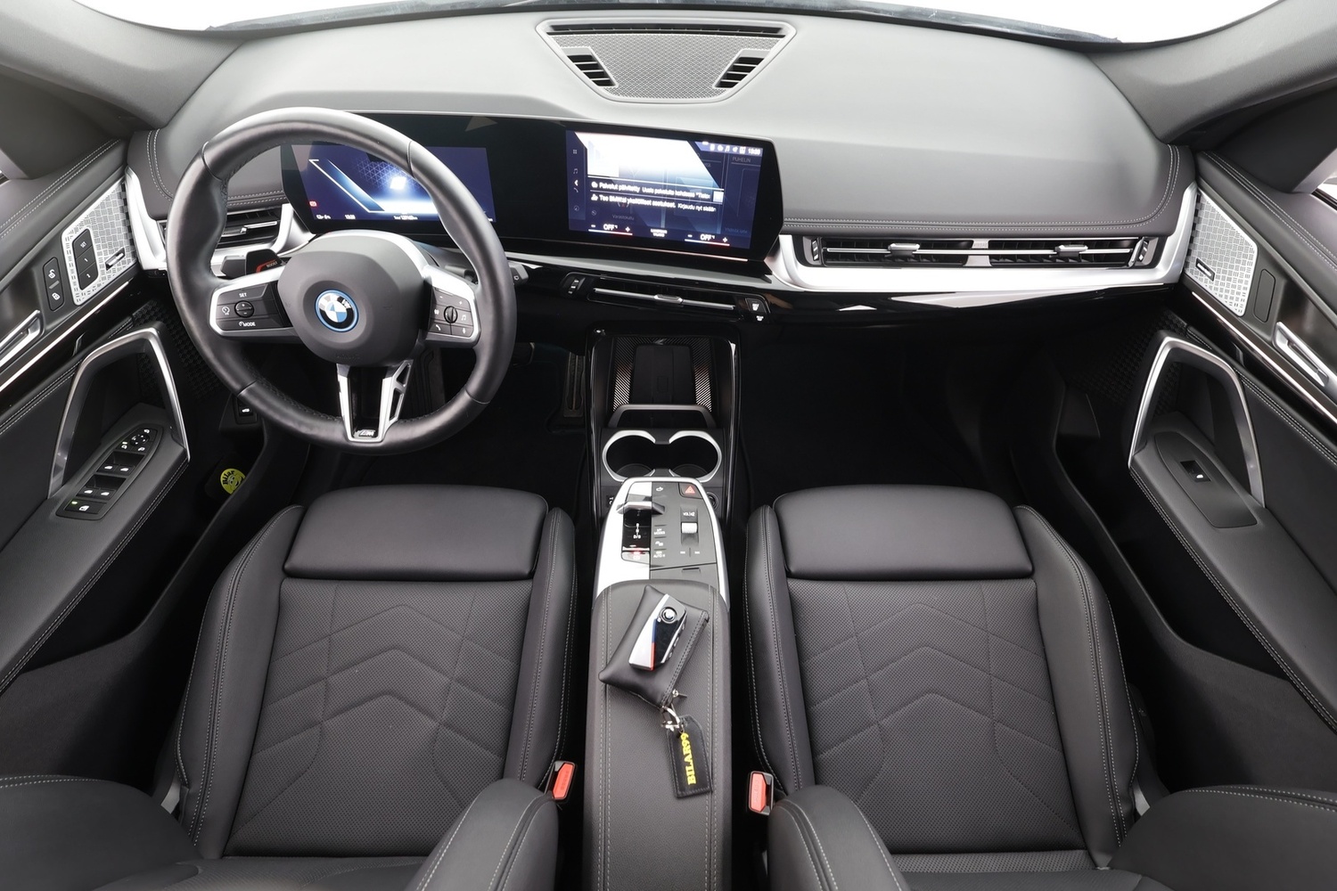 BMW iX1 vaihtoauto