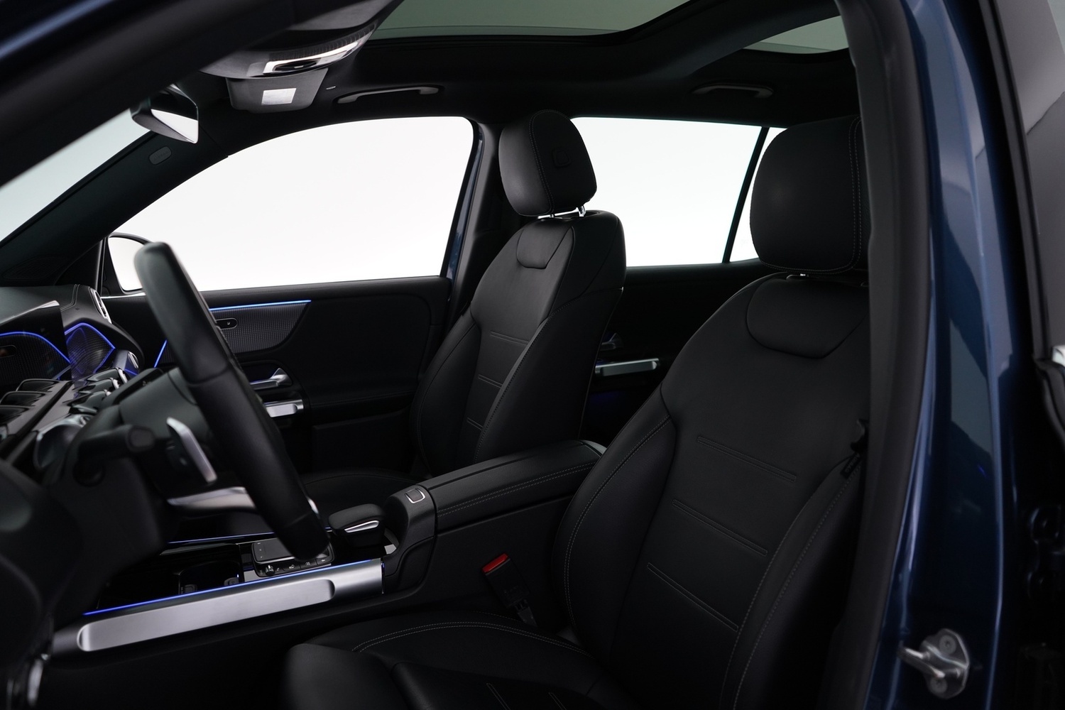 Mercedes-Benz EQB vaihtoauto