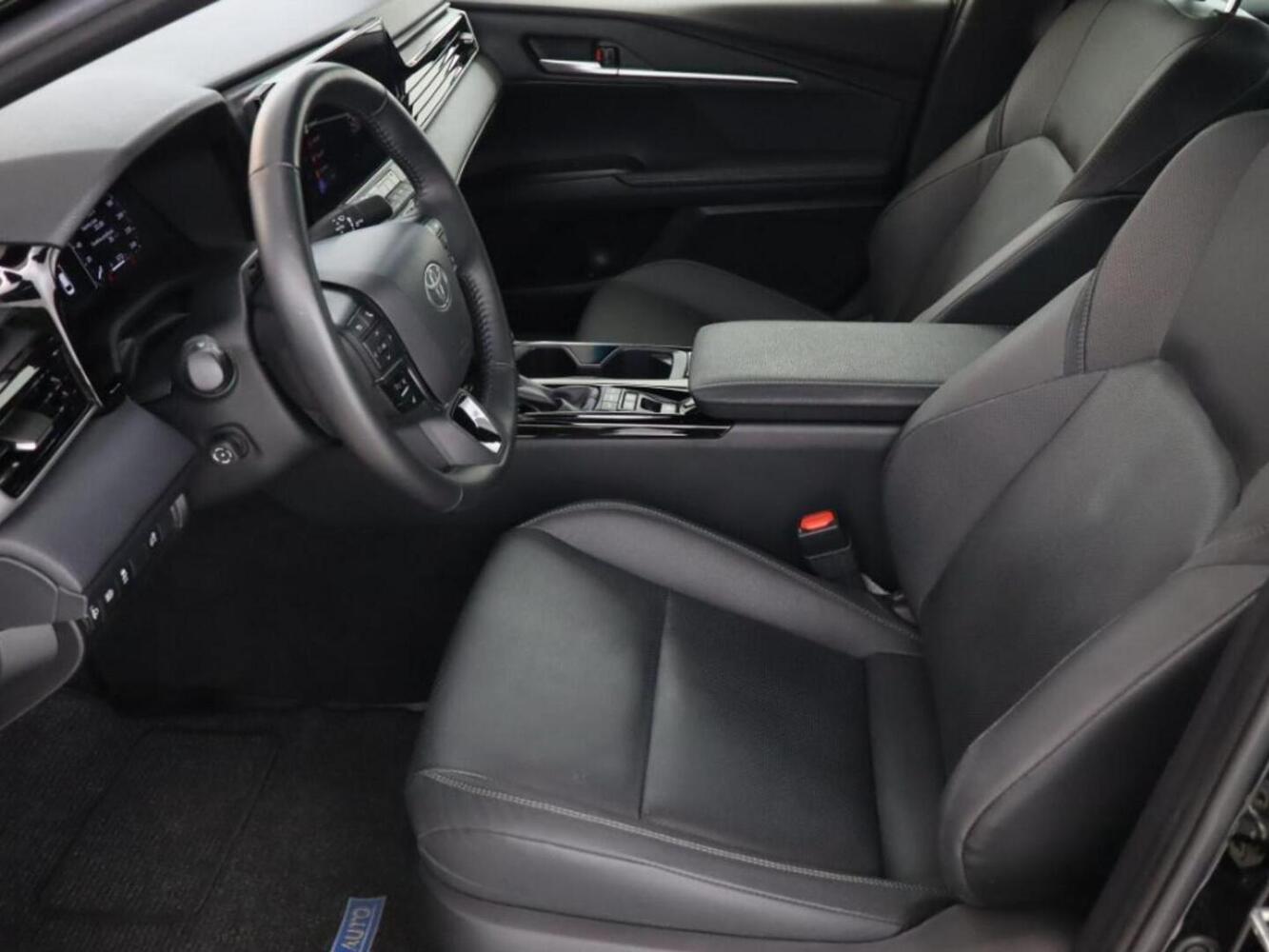 Toyota Camry vaihtoauto