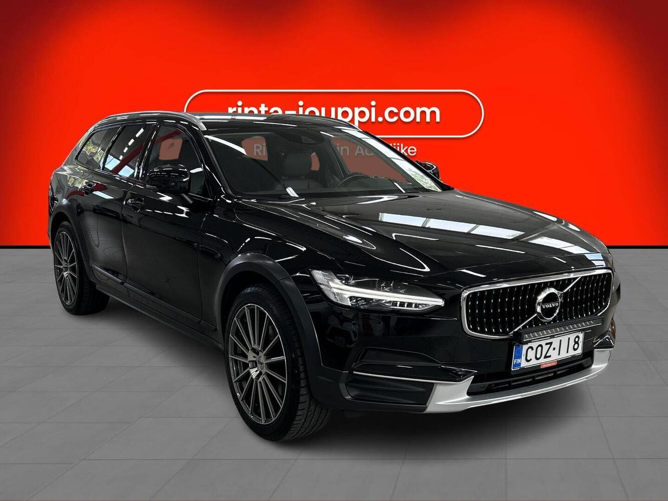 Volvo V90 Cross Country vaihtoauto