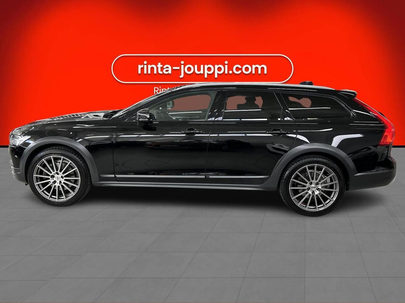 Volvo V90 Cross Country vaihtoauto
