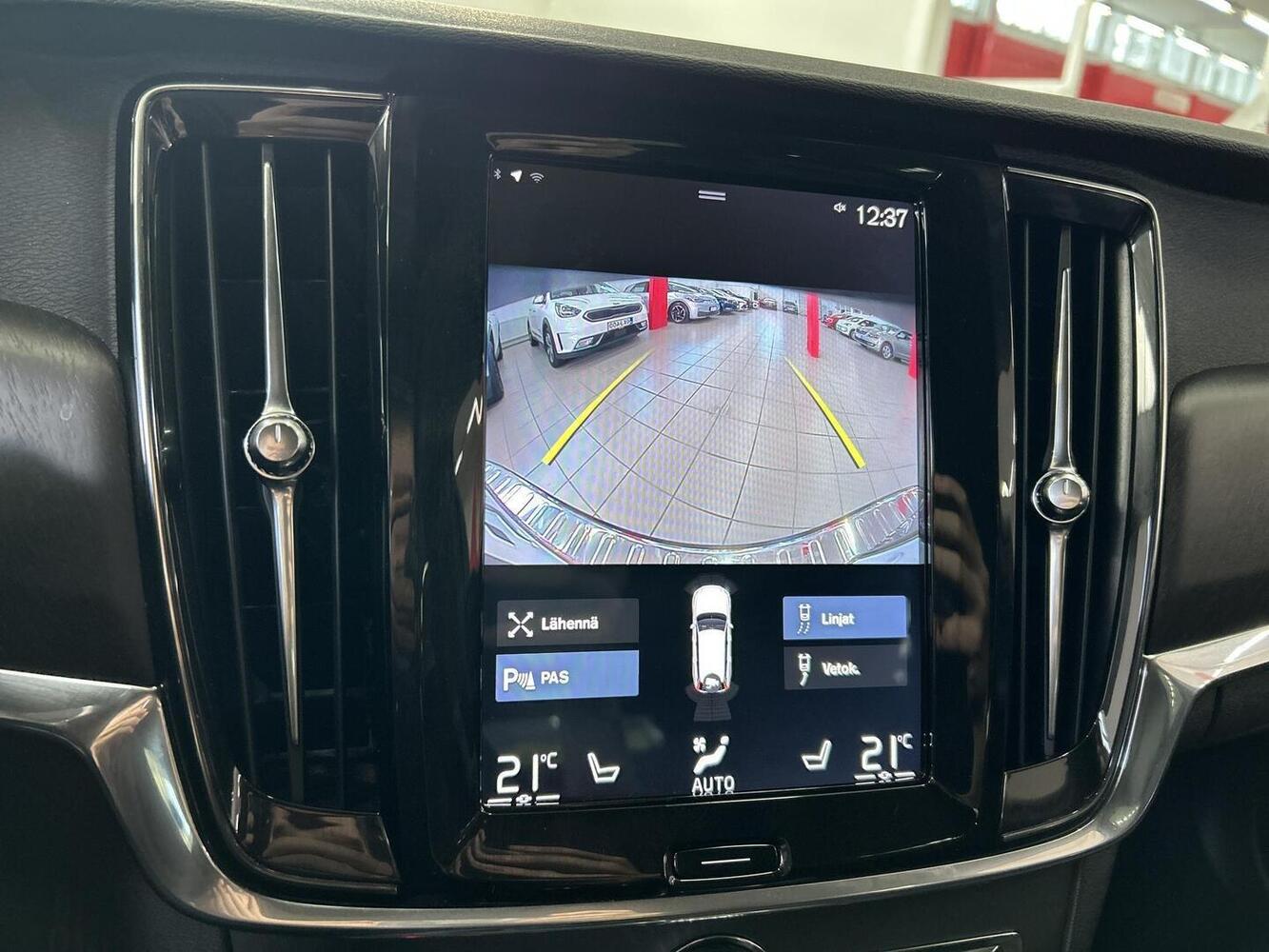 Volvo V90 Cross Country vaihtoauto