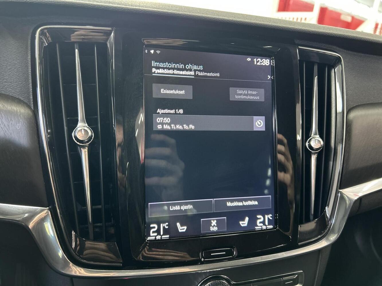 Volvo V90 Cross Country vaihtoauto