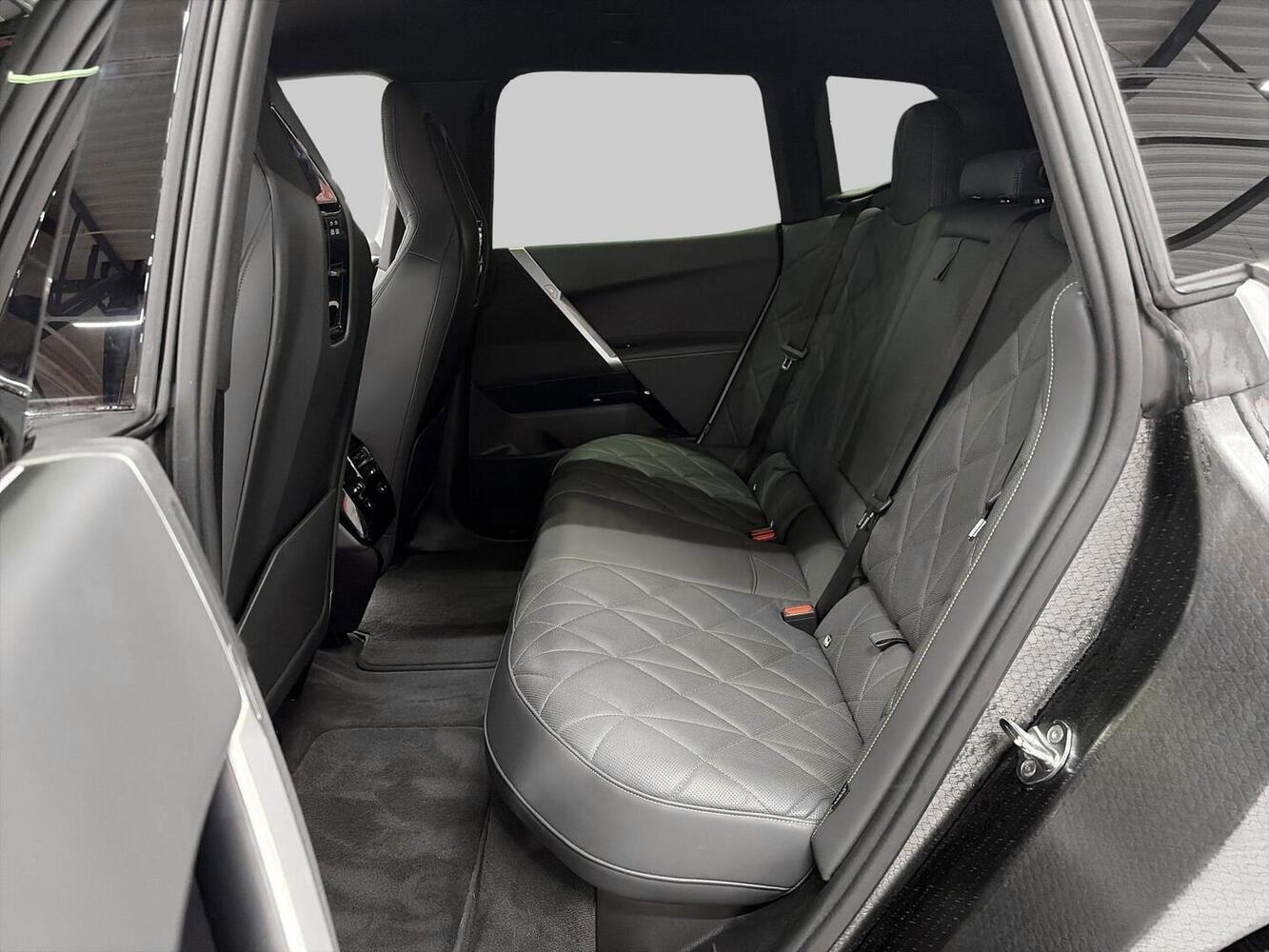 BMW iX vaihtoauto