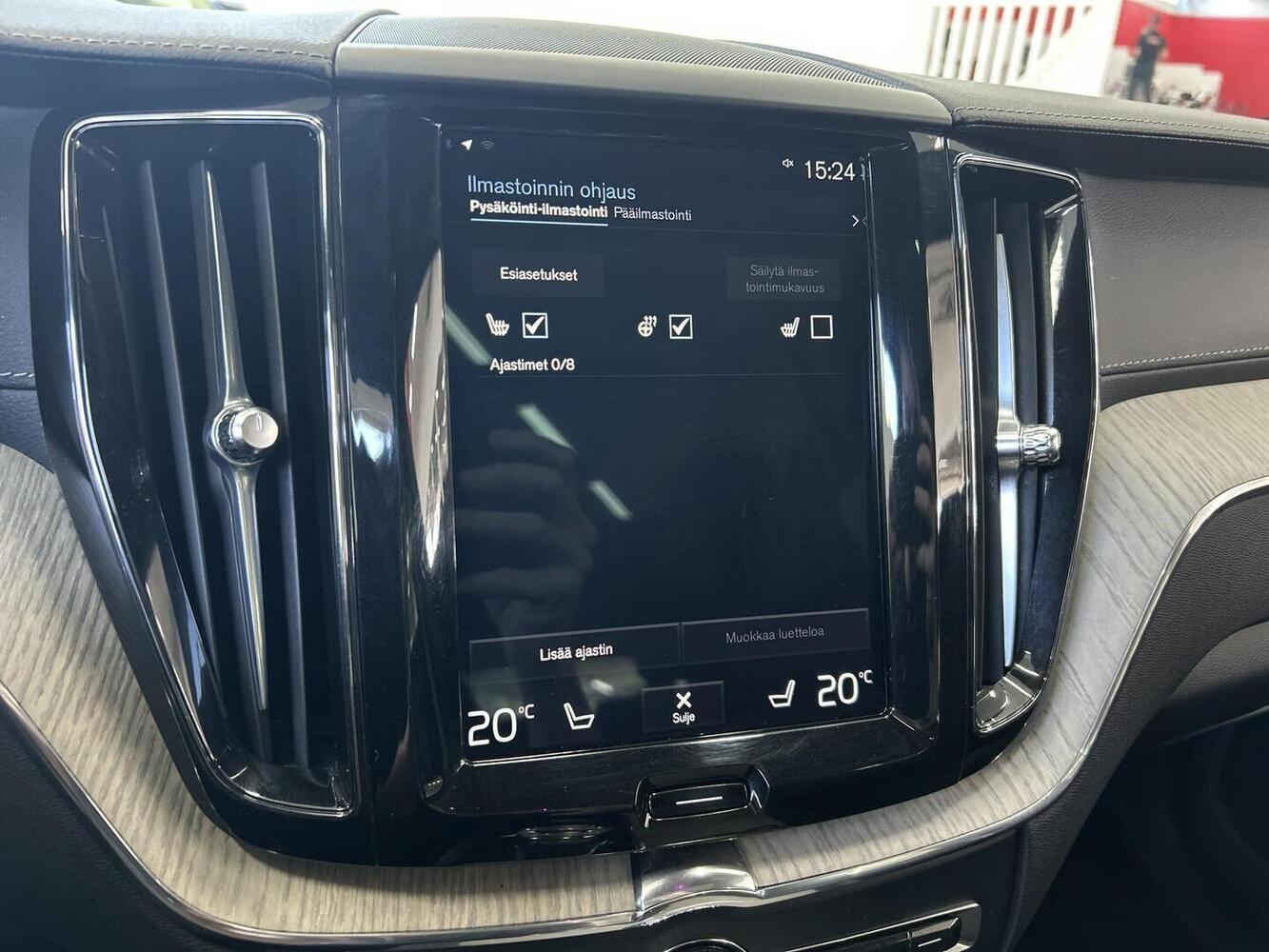 Volvo XC60 vaihtoauto