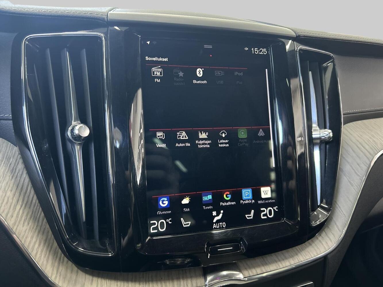 Volvo XC60 vaihtoauto