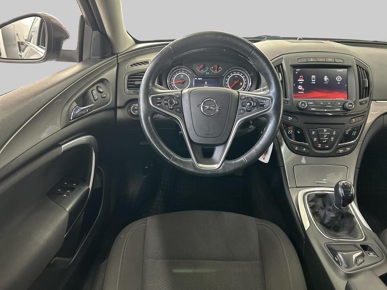 Opel Insignia vaihtoauto