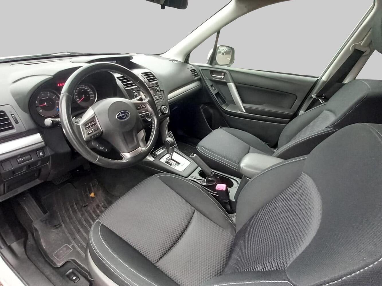 Subaru Forester vaihtoauto