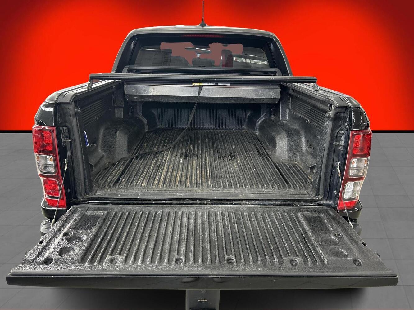 Ford Ranger vaihtoauto