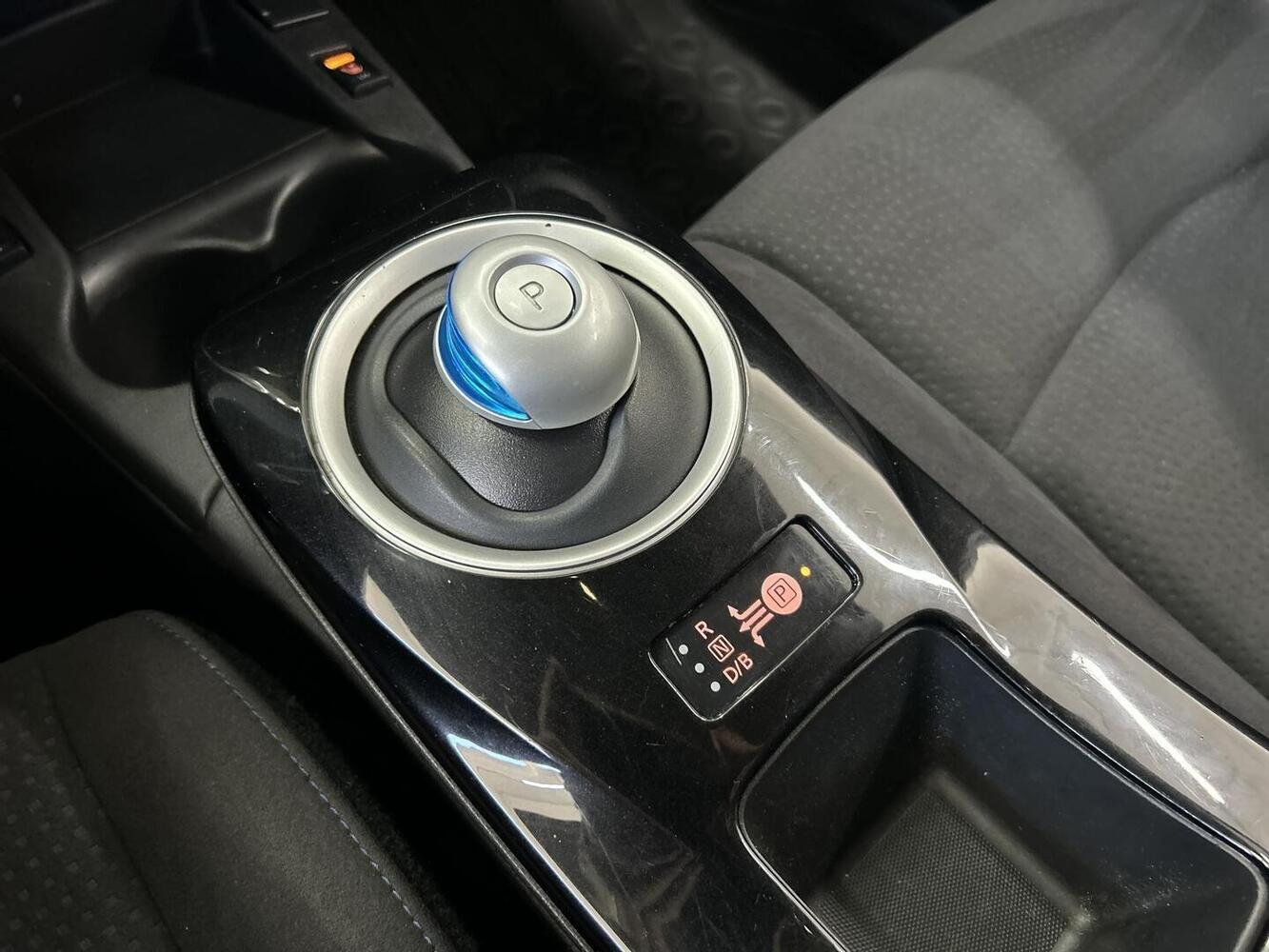 Nissan Leaf vaihtoauto