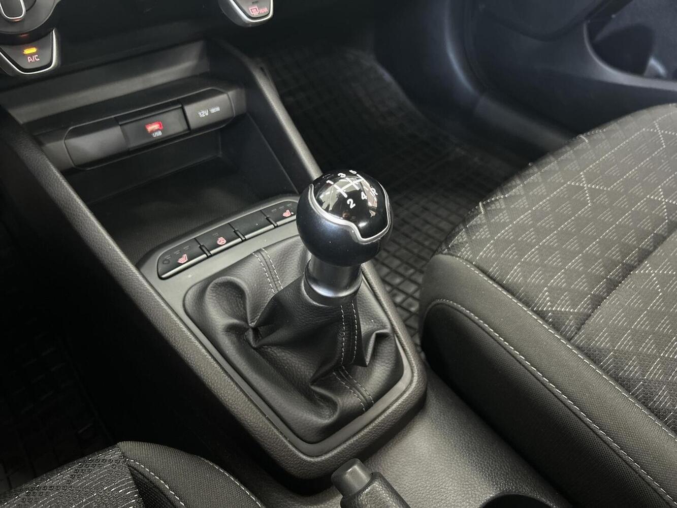 Kia Rio vaihtoauto