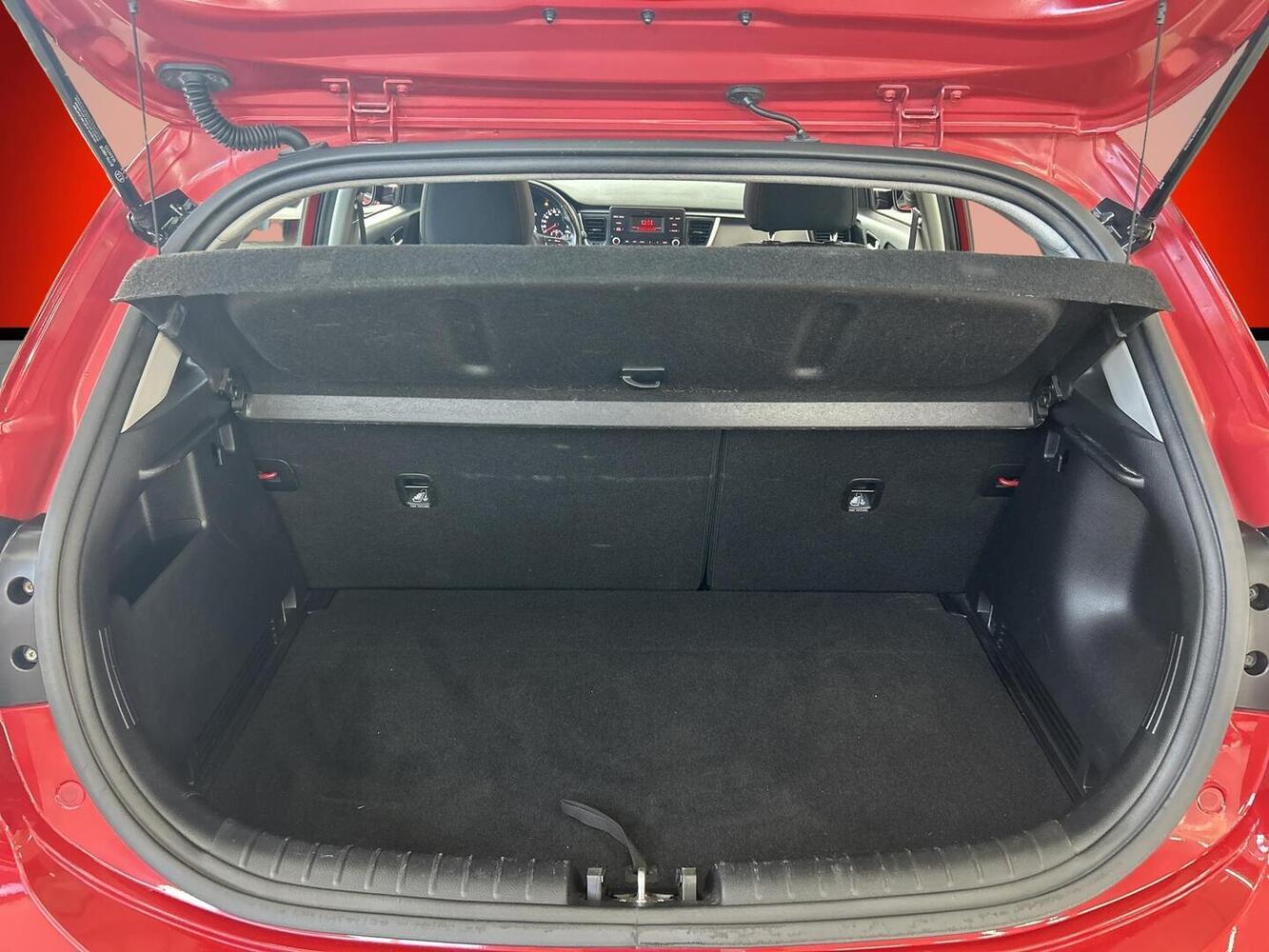 Kia Rio vaihtoauto