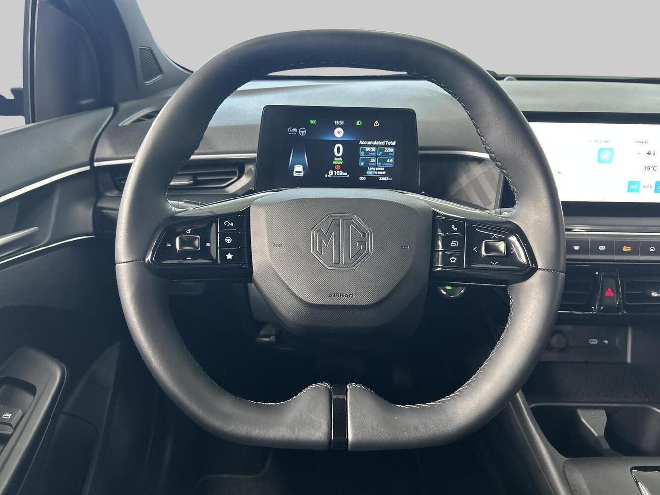 MG MG3 vaihtoauto