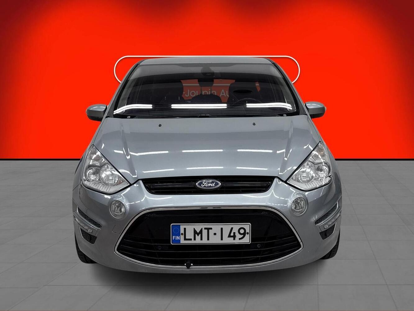 Ford S-MAX vaihtoauto