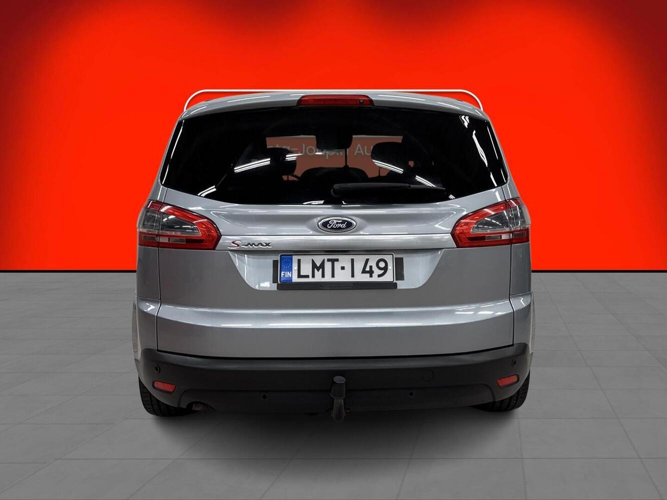 Ford S-MAX vaihtoauto