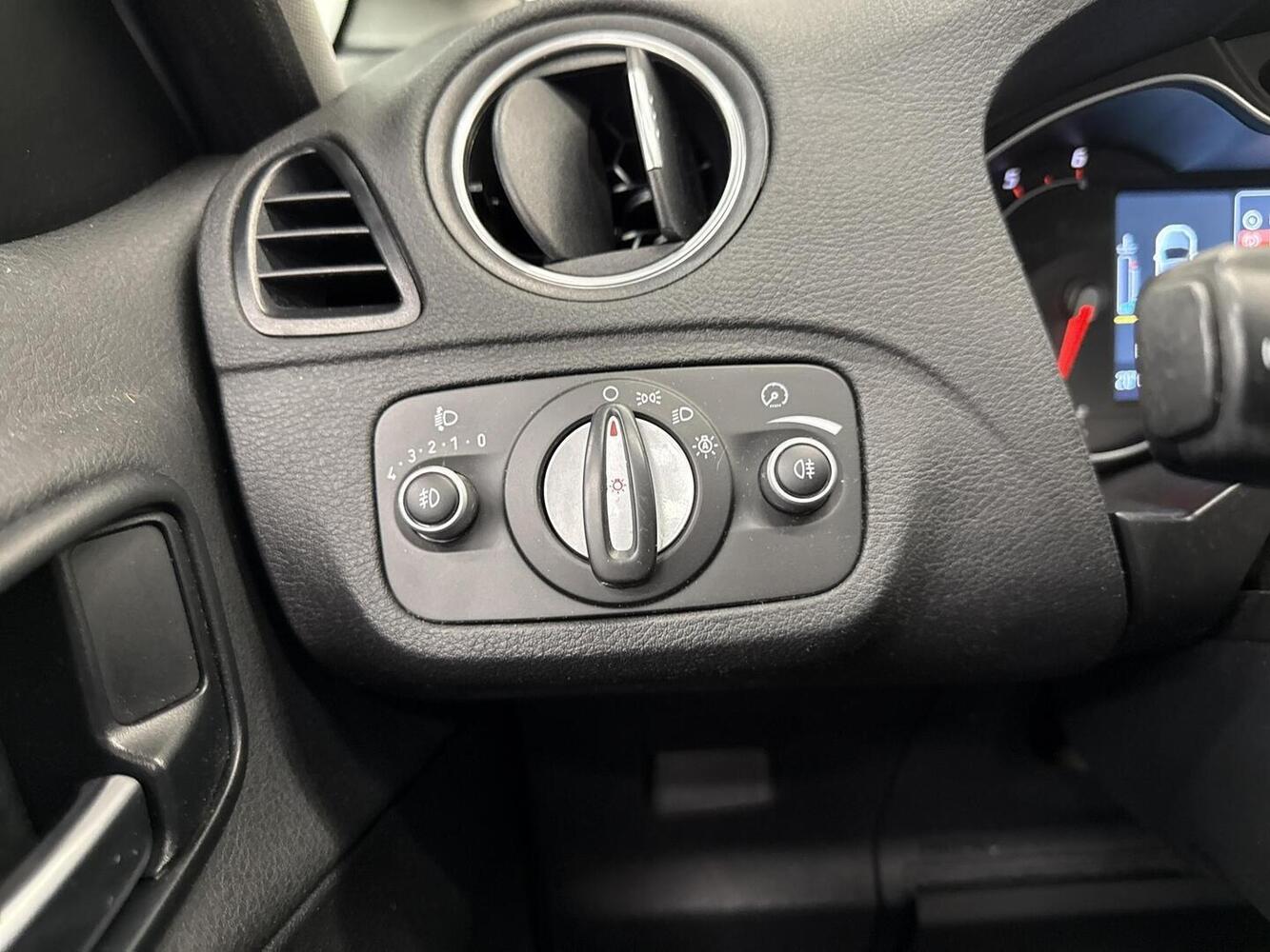 Ford S-MAX vaihtoauto