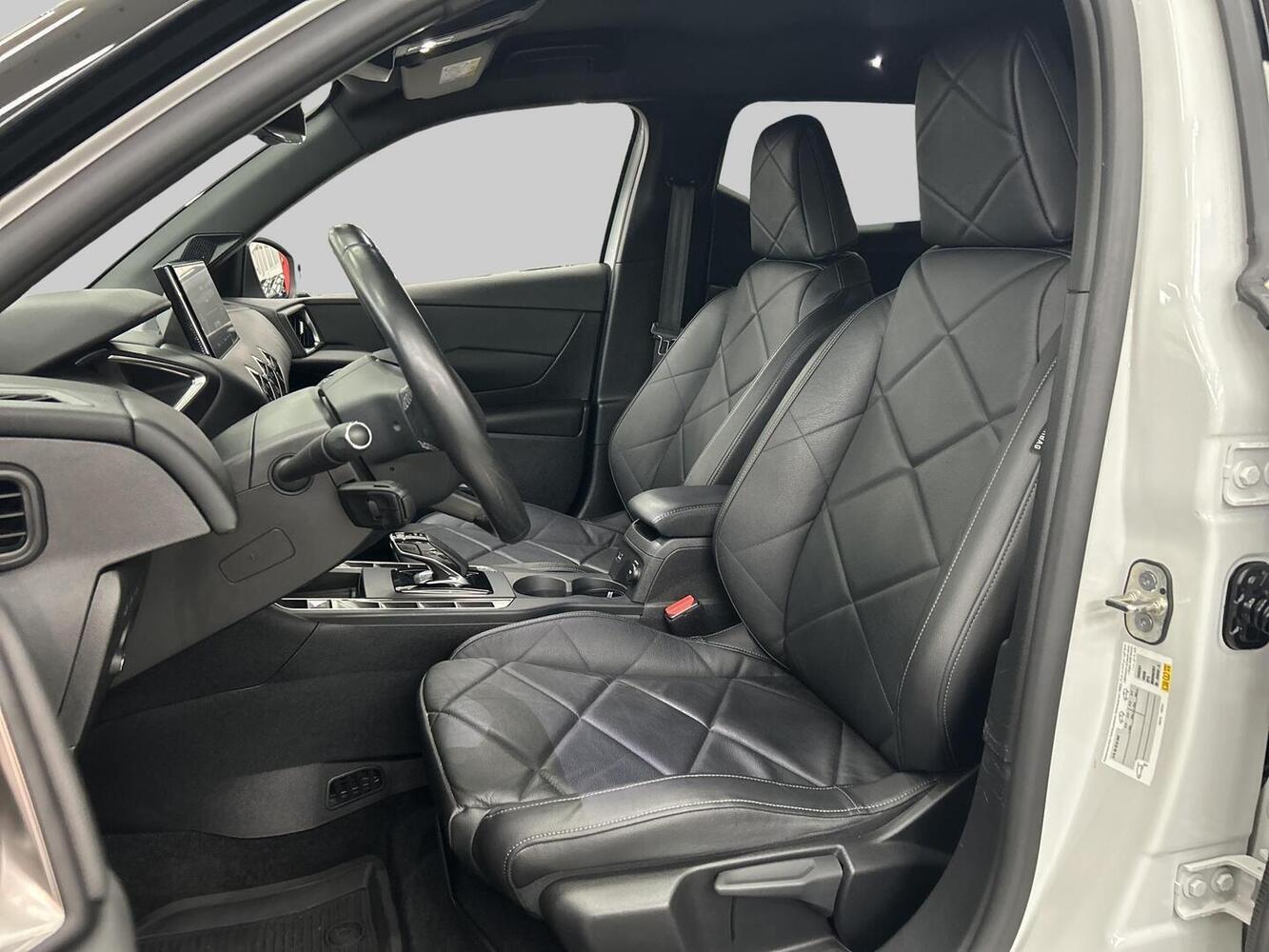 DS 3 Crossback vaihtoauto