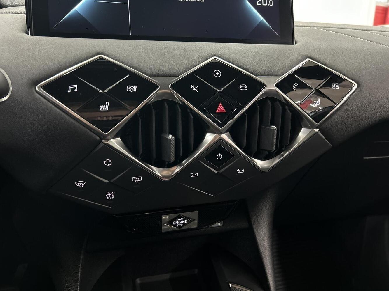 DS 3 Crossback vaihtoauto