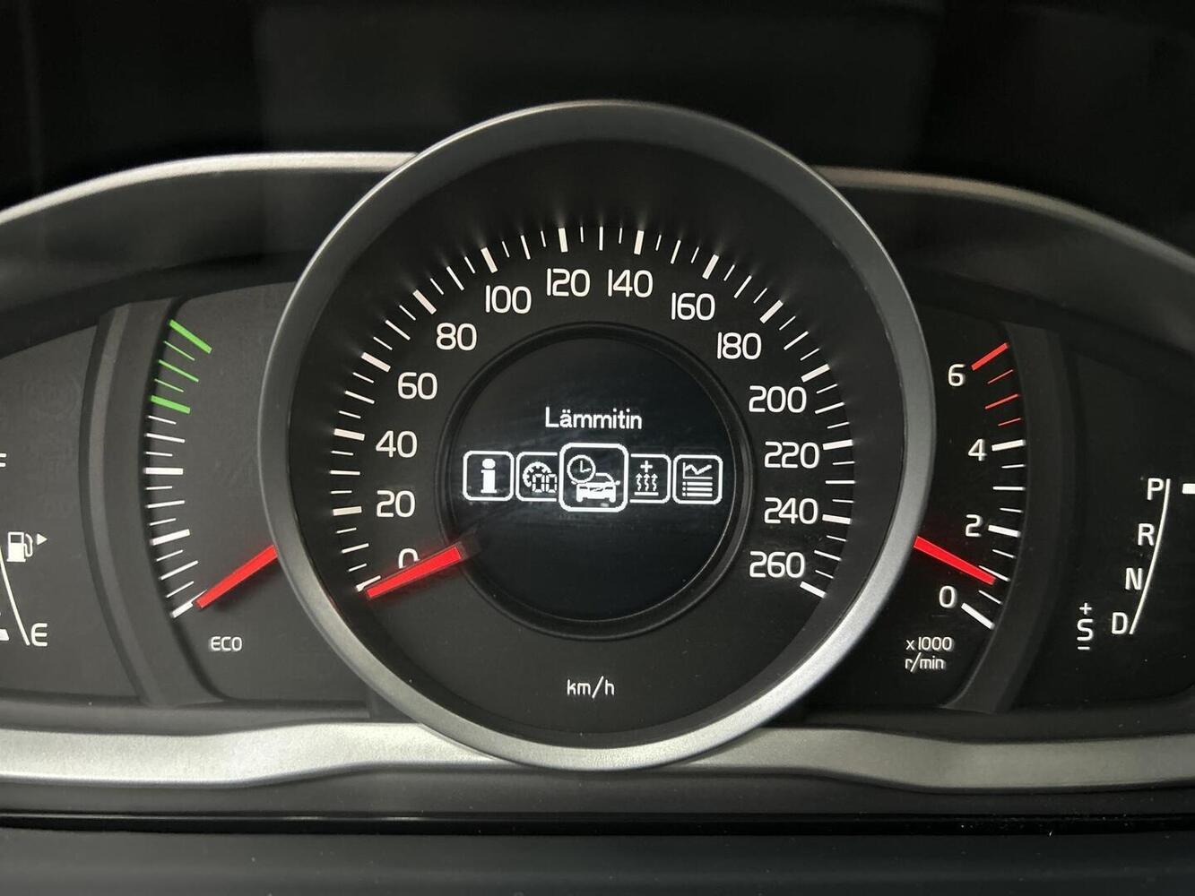 Volvo V60 vaihtoauto
