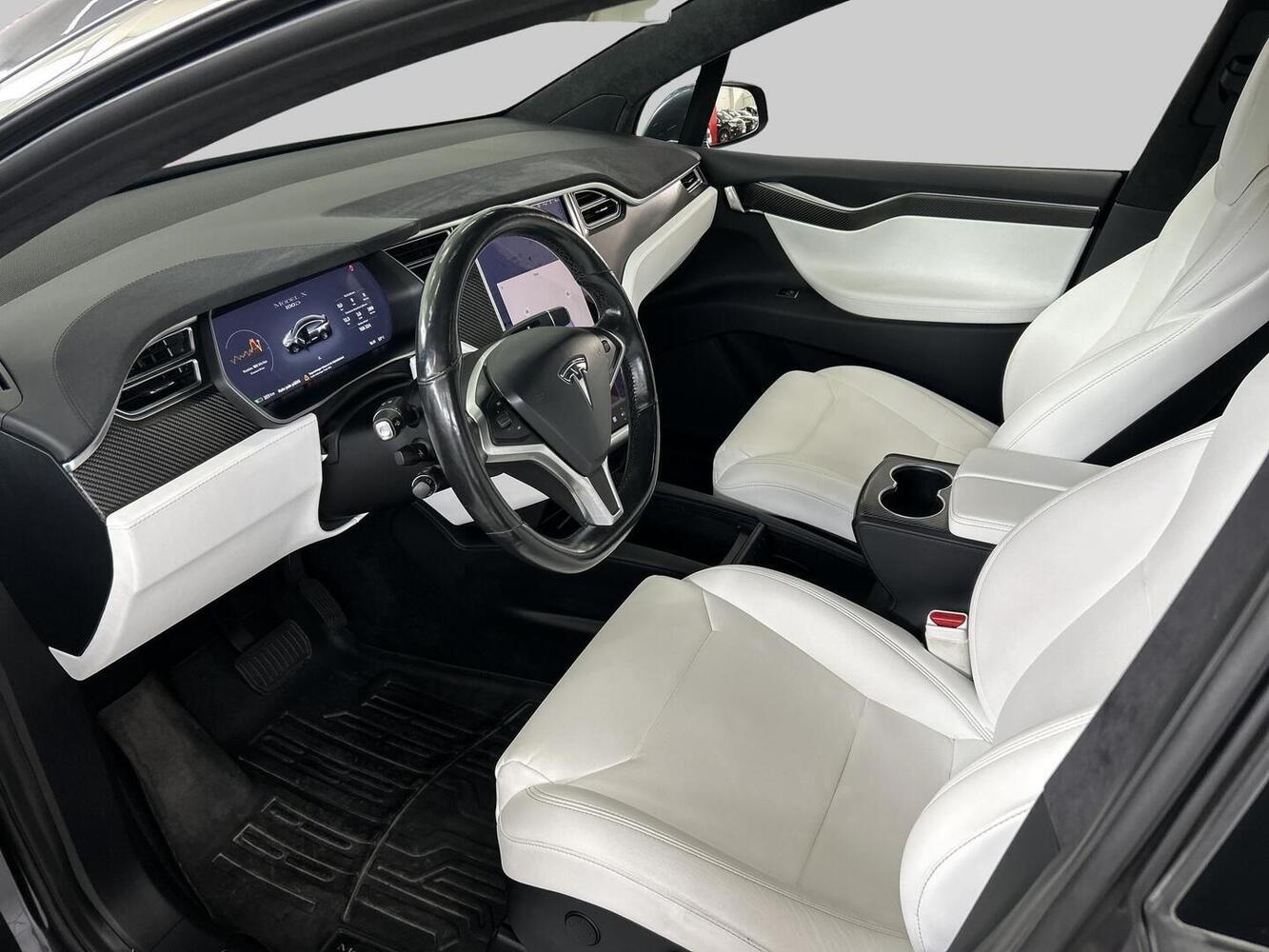 Tesla Model X vaihtoauto
